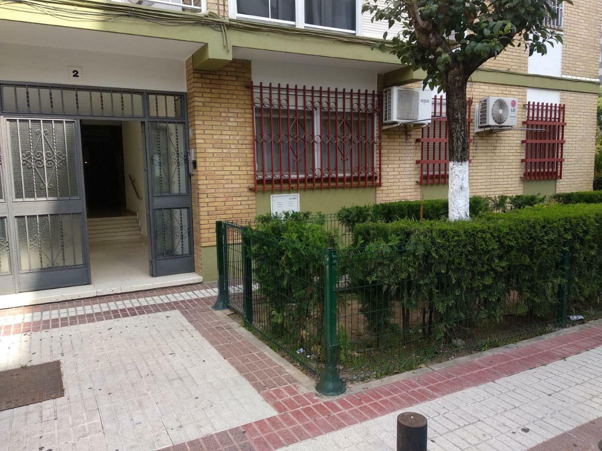 Sevilla Sol Екстериор снимка